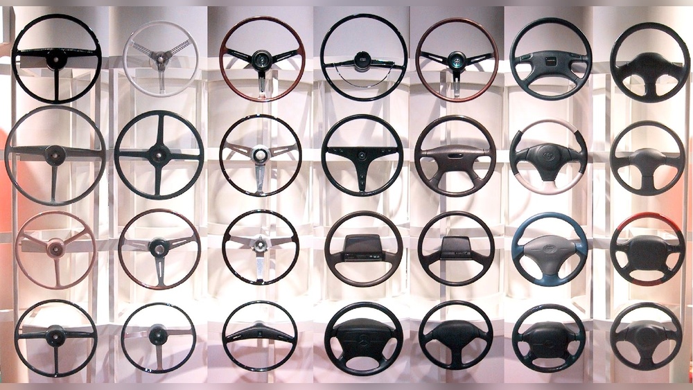 types of car steering wheels