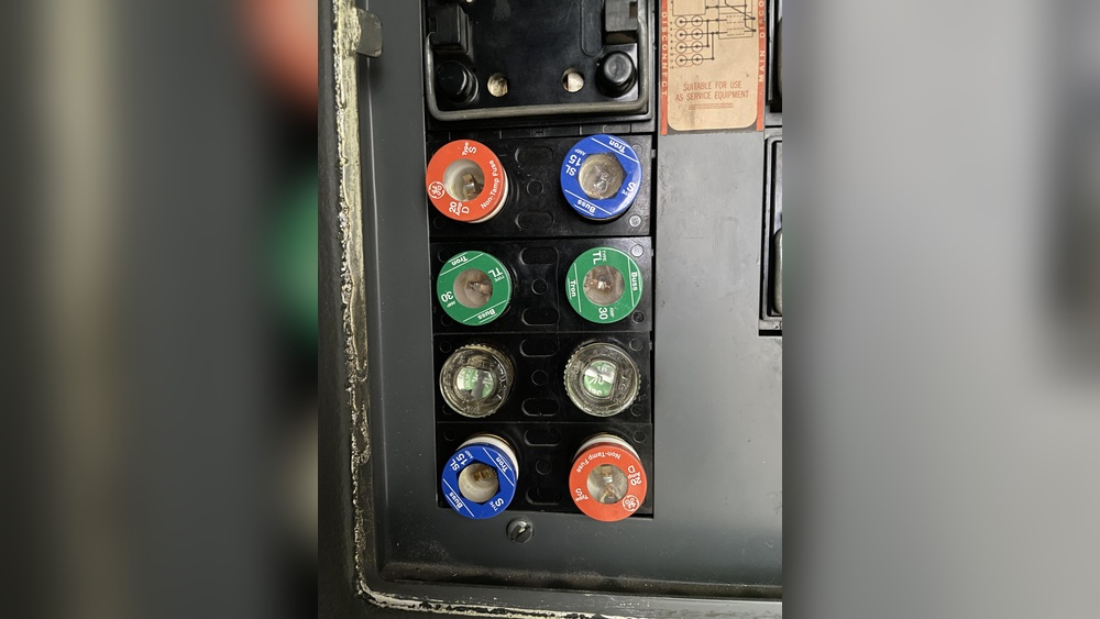 types of fuse boxes