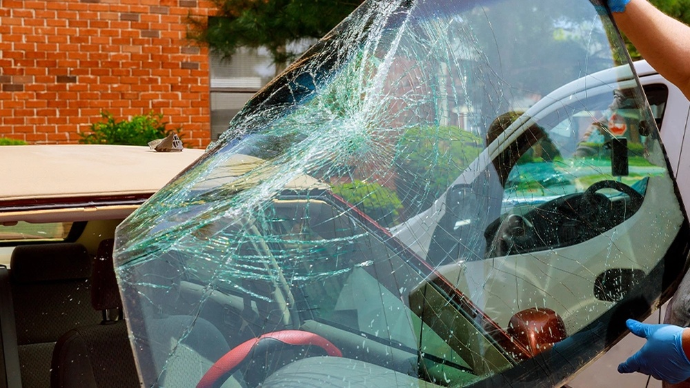 can windshield glass cut you jpg