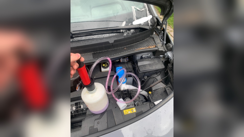 can you put antifreeze in windshield wiper fluid jpg