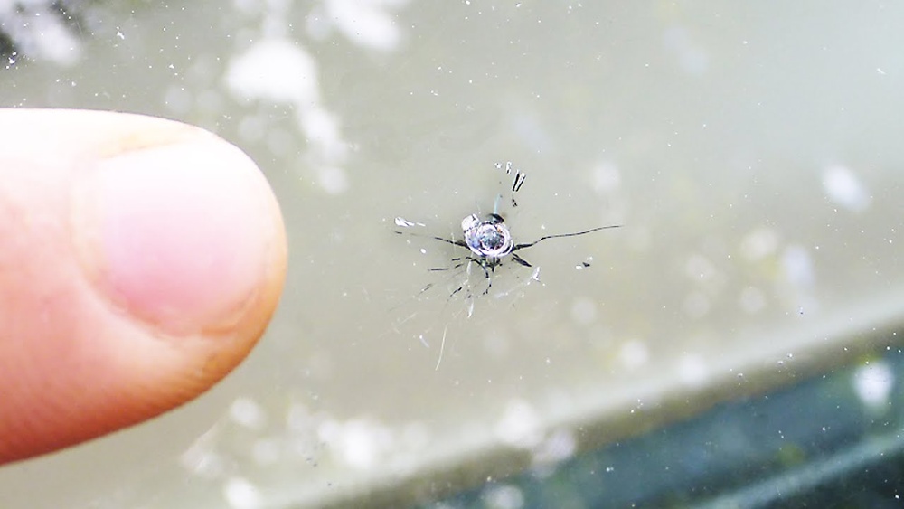 how much to fix small windshield crack jpg