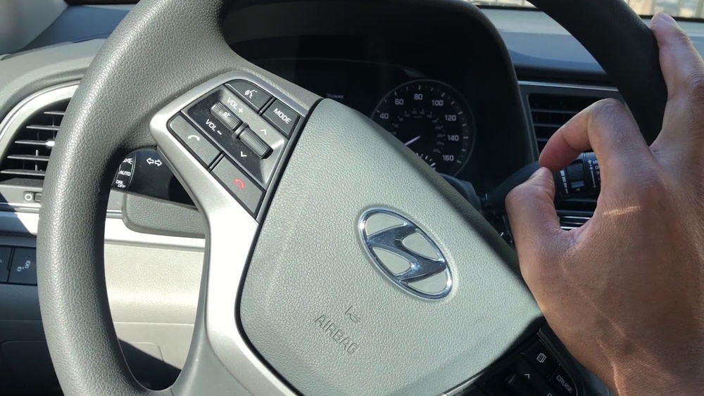 how to spray water on windshield hyundai jpg