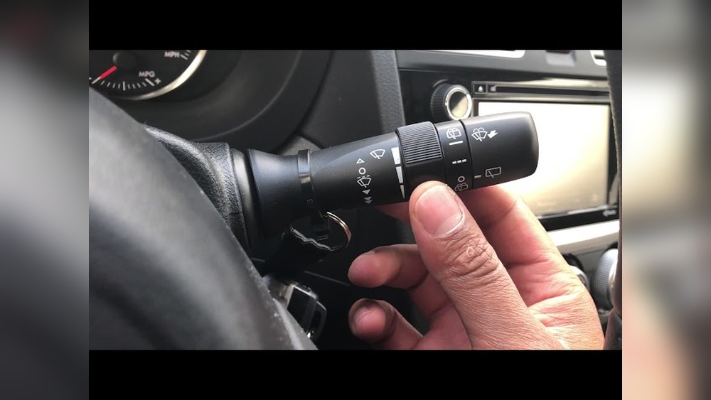 how to spray water on windshield subaru jpg